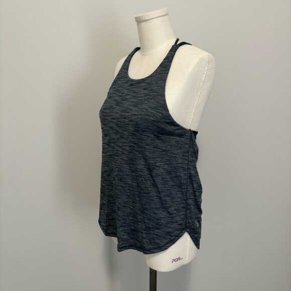 Lululemon Raise The Barre Tank Low Back Workout Tank Top With Sports Bra Size 6 - Picture 9 of 16